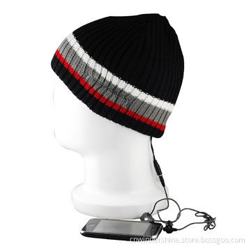 Wired audio beanie with 3.5mm audio cable, high-quality sound for winter use